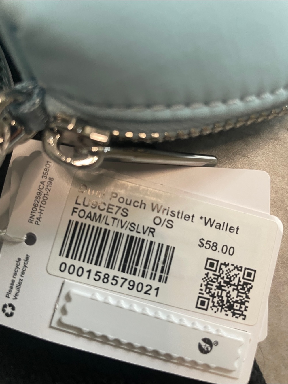 NEW lululemon athletica Light Blue Key & Card Holder Set - Picture 6 of 7